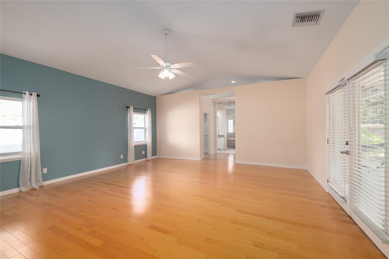1015 VENETIAN AVE, ORLANDO, FL, 32804