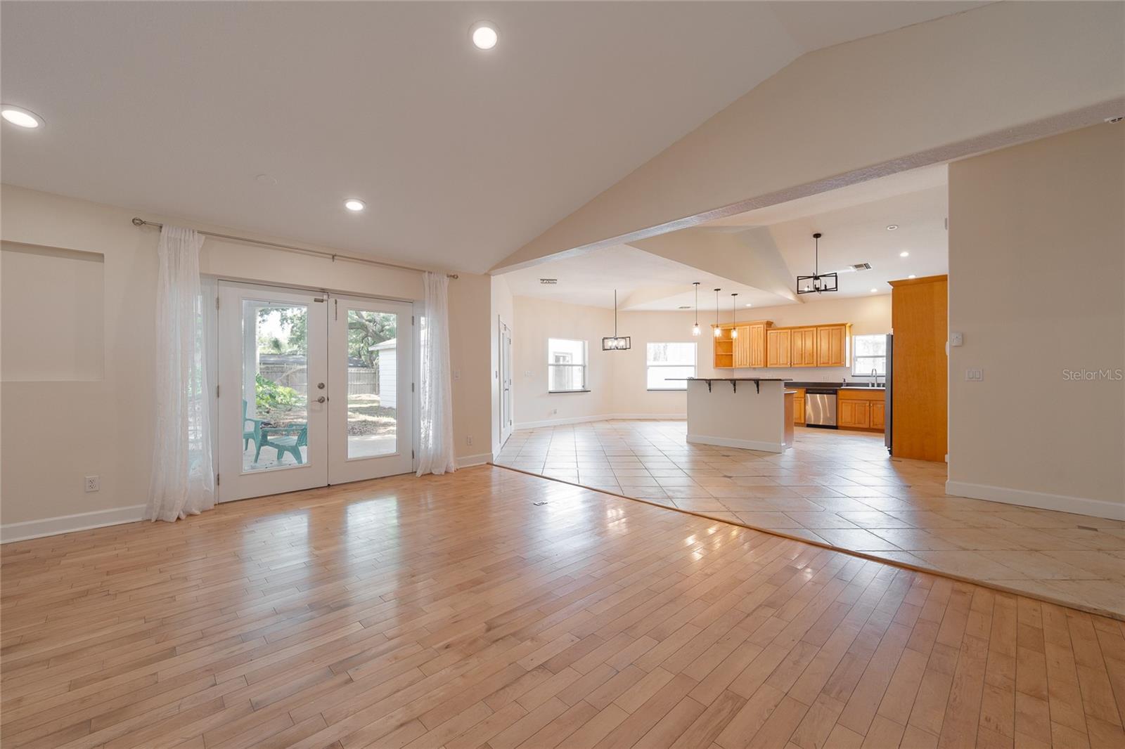 1015 VENETIAN AVE, ORLANDO, FL, 32804