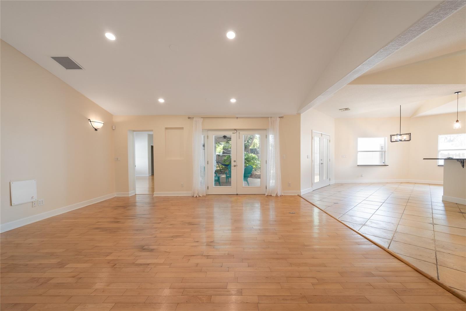 1015 VENETIAN AVE, ORLANDO, FL, 32804