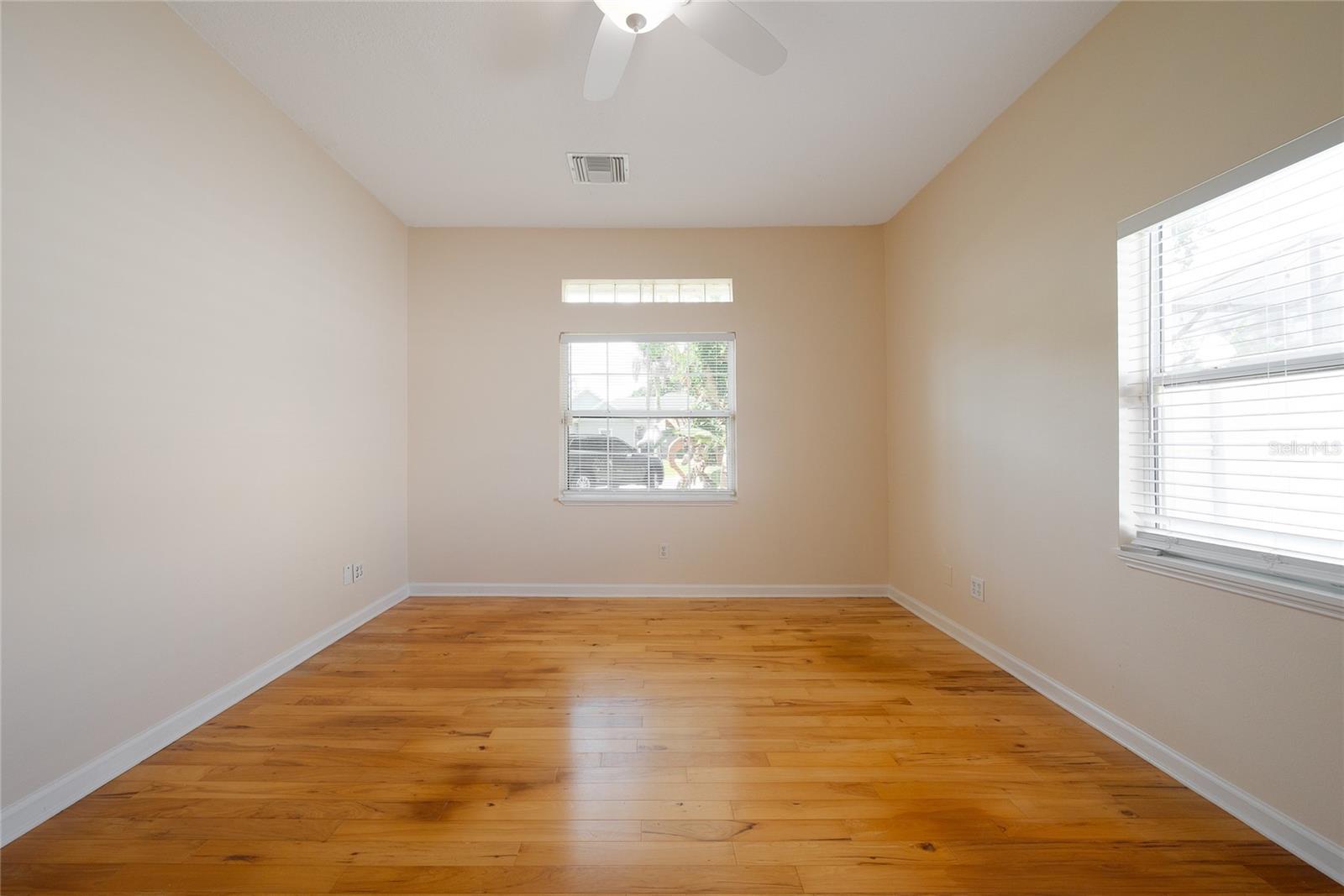 1015 VENETIAN AVE, ORLANDO, FL, 32804