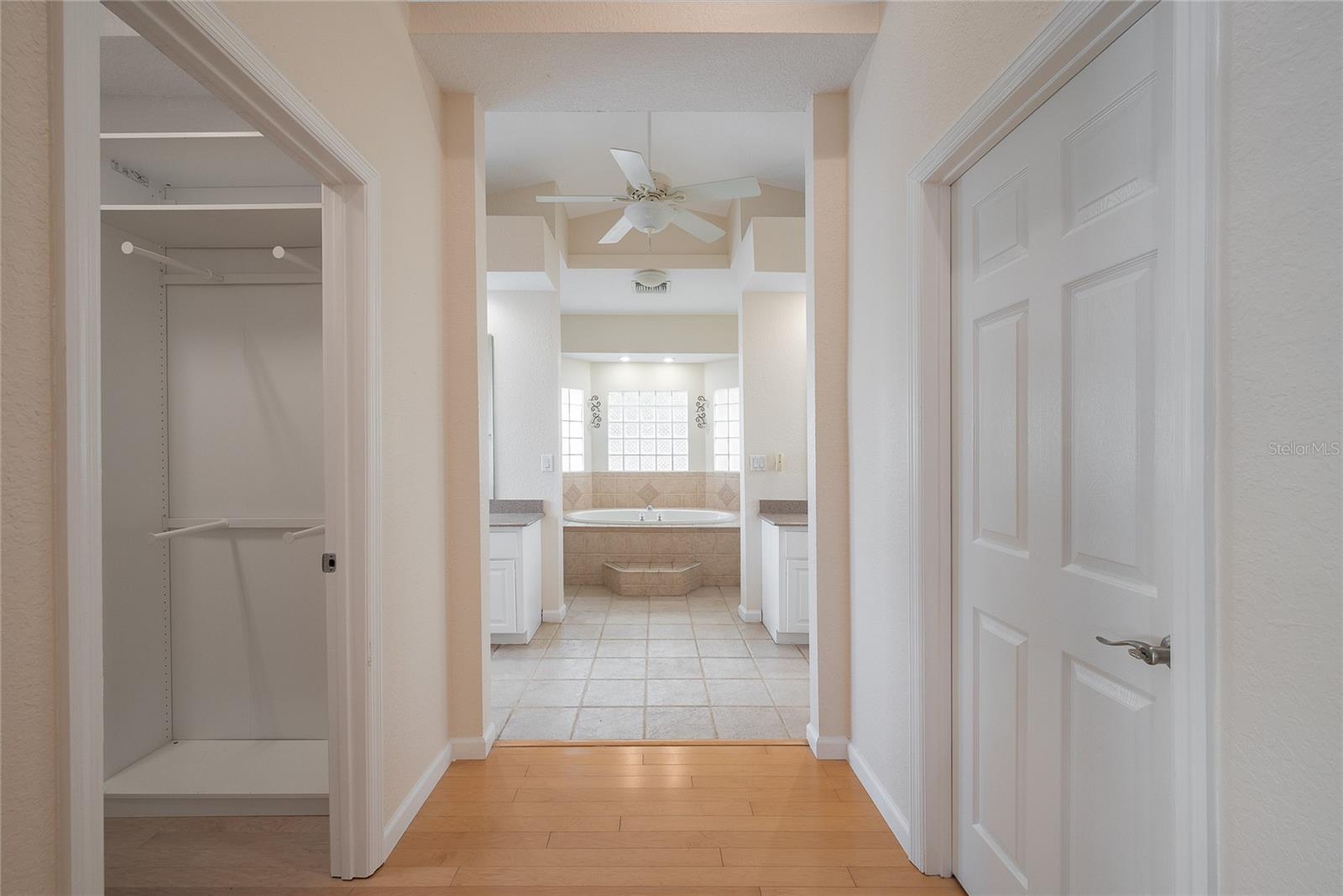 1015 VENETIAN AVE, ORLANDO, FL, 32804