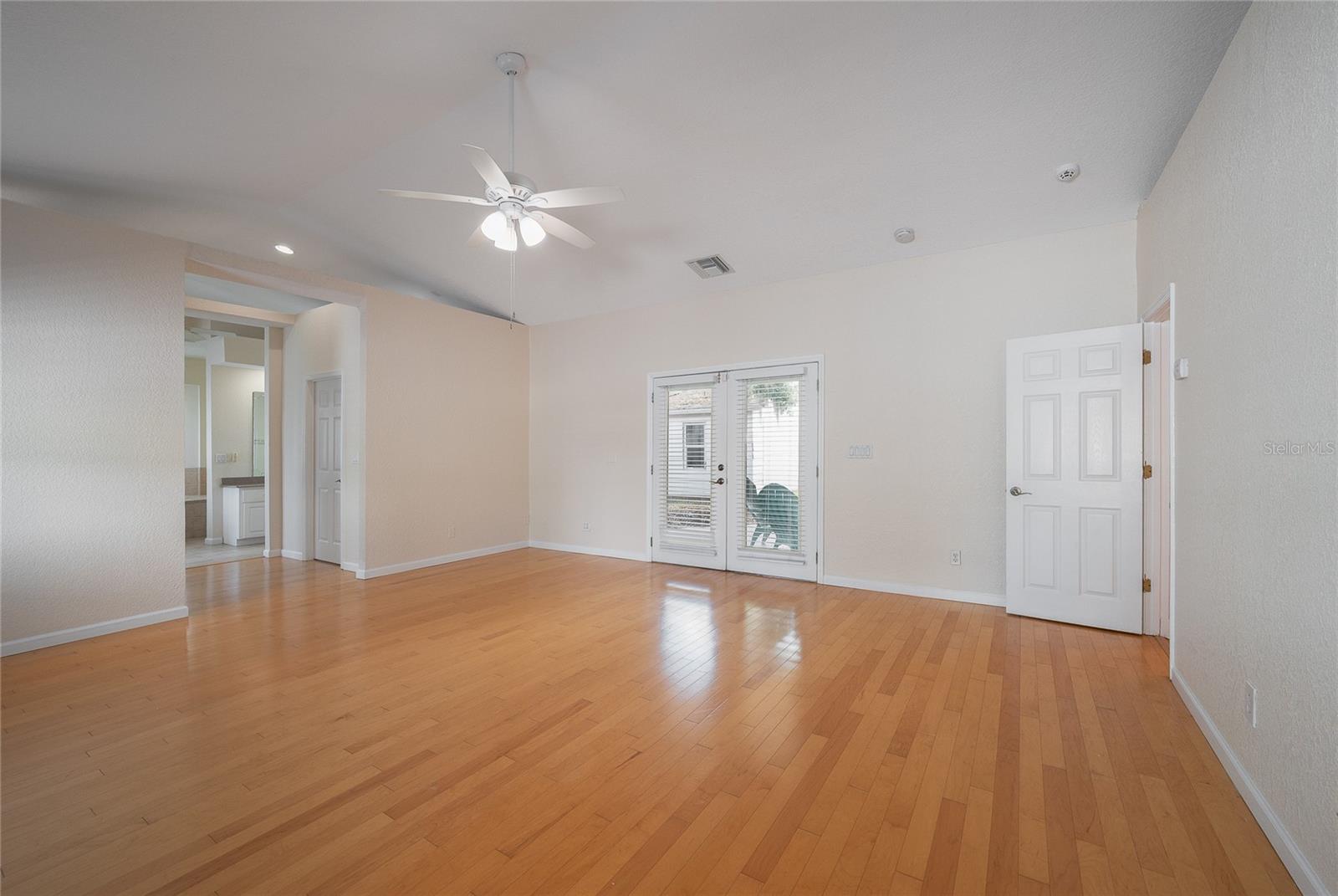 1015 VENETIAN AVE, ORLANDO, FL, 32804