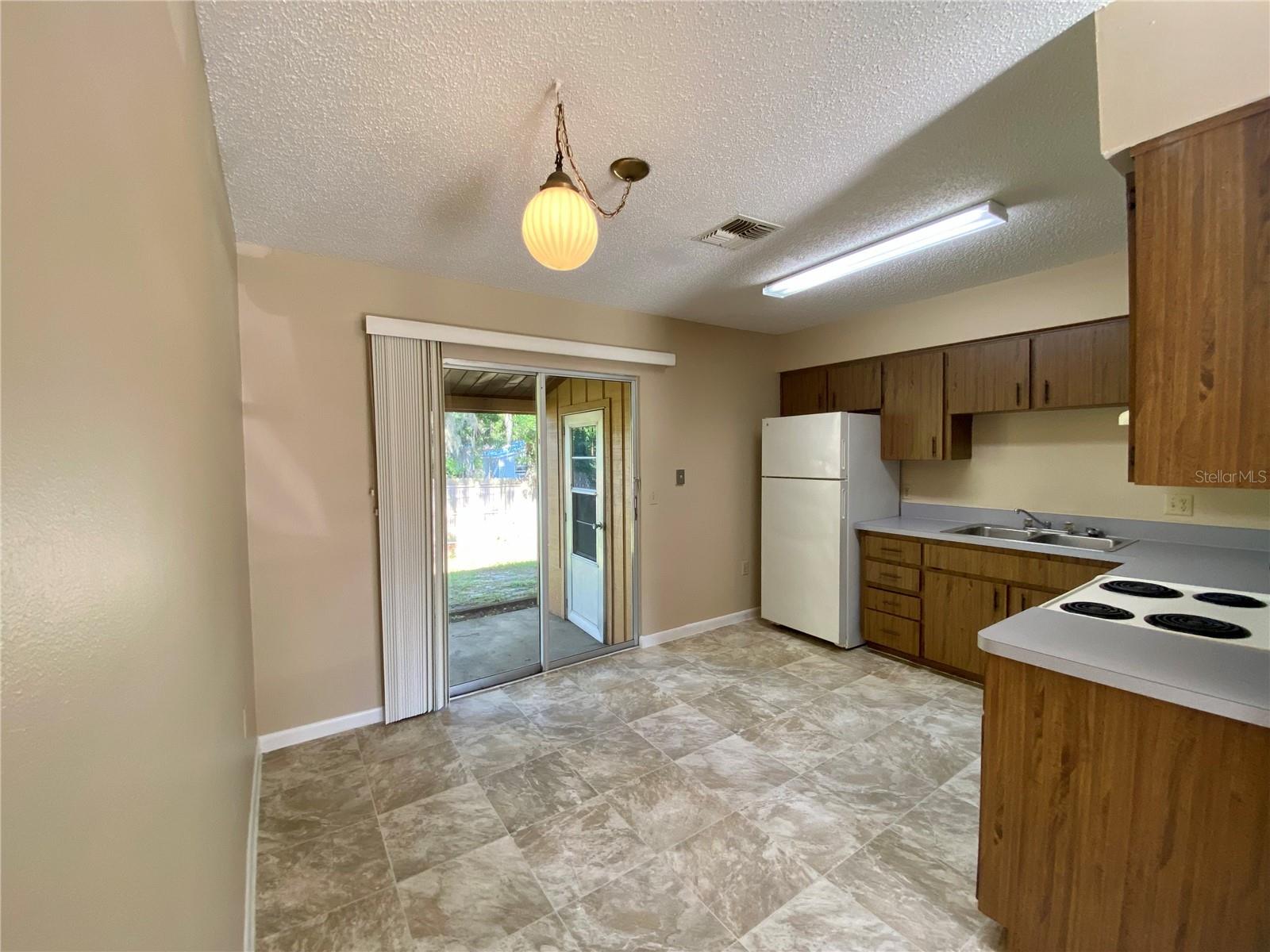 20004 SUNCREST DR, BROOKSVILLE, FL, 34601