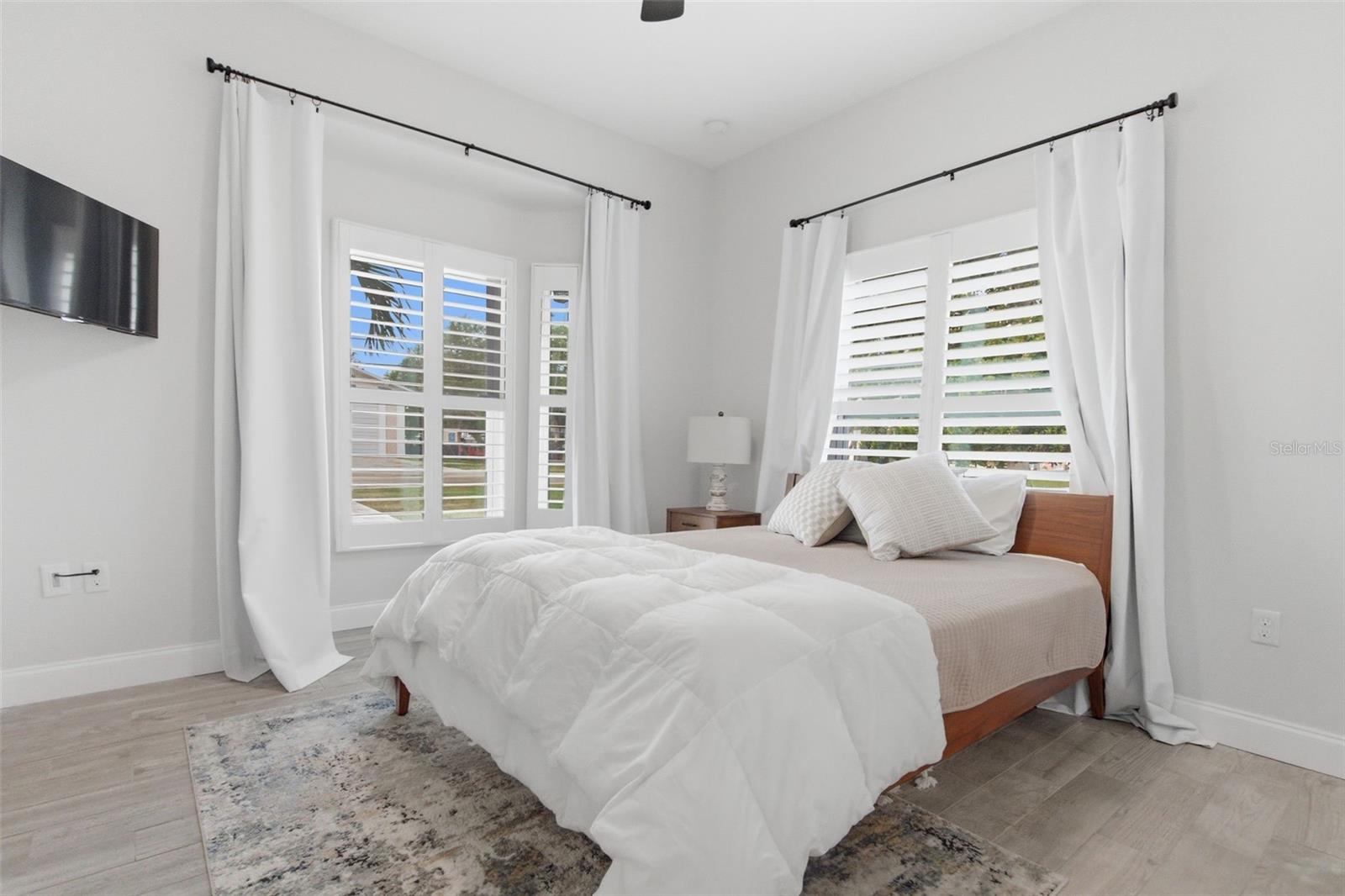 1016 GULF RD, TARPON SPRINGS, FL, 34689