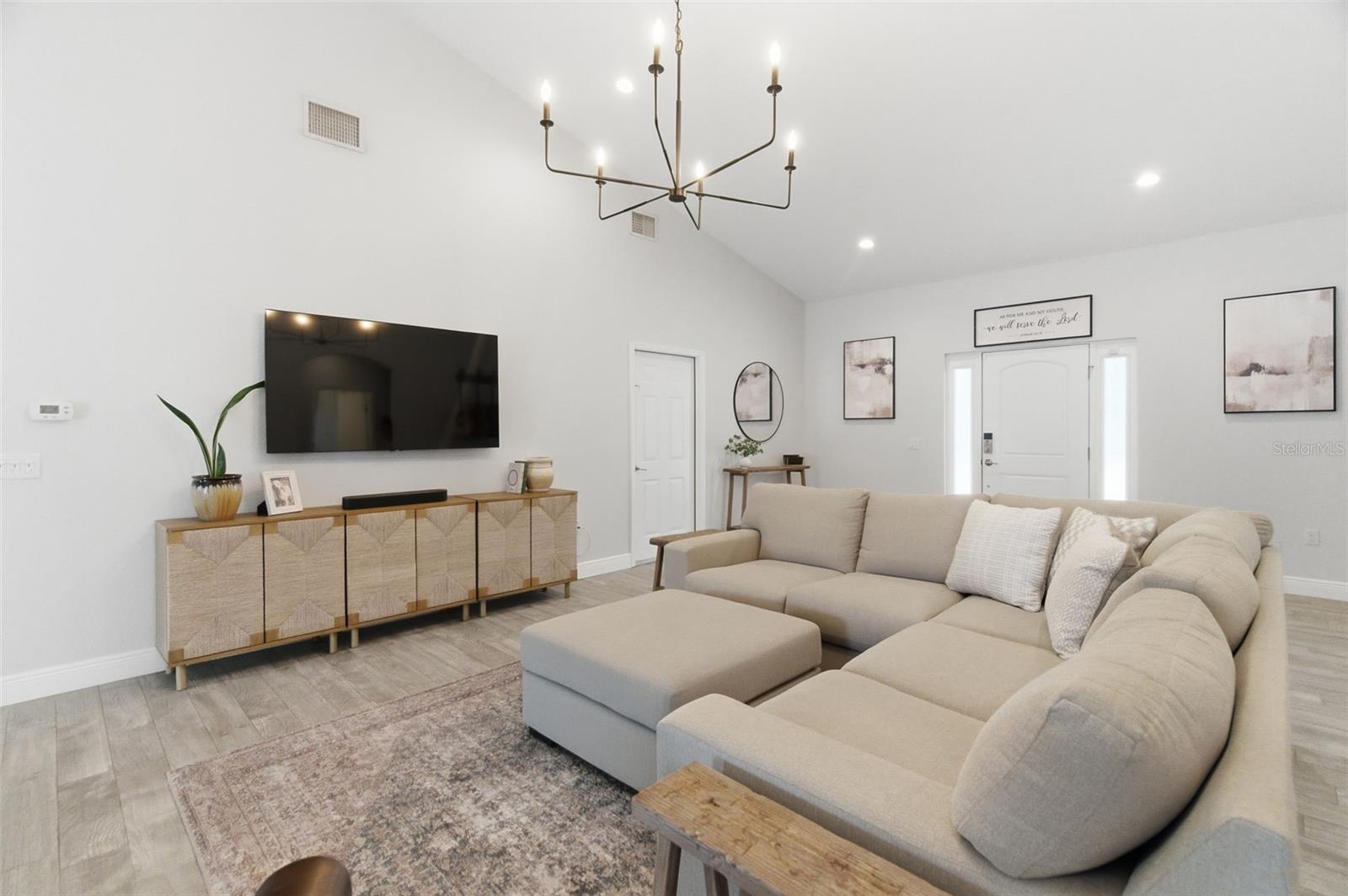 1016 GULF RD, TARPON SPRINGS, FL, 34689