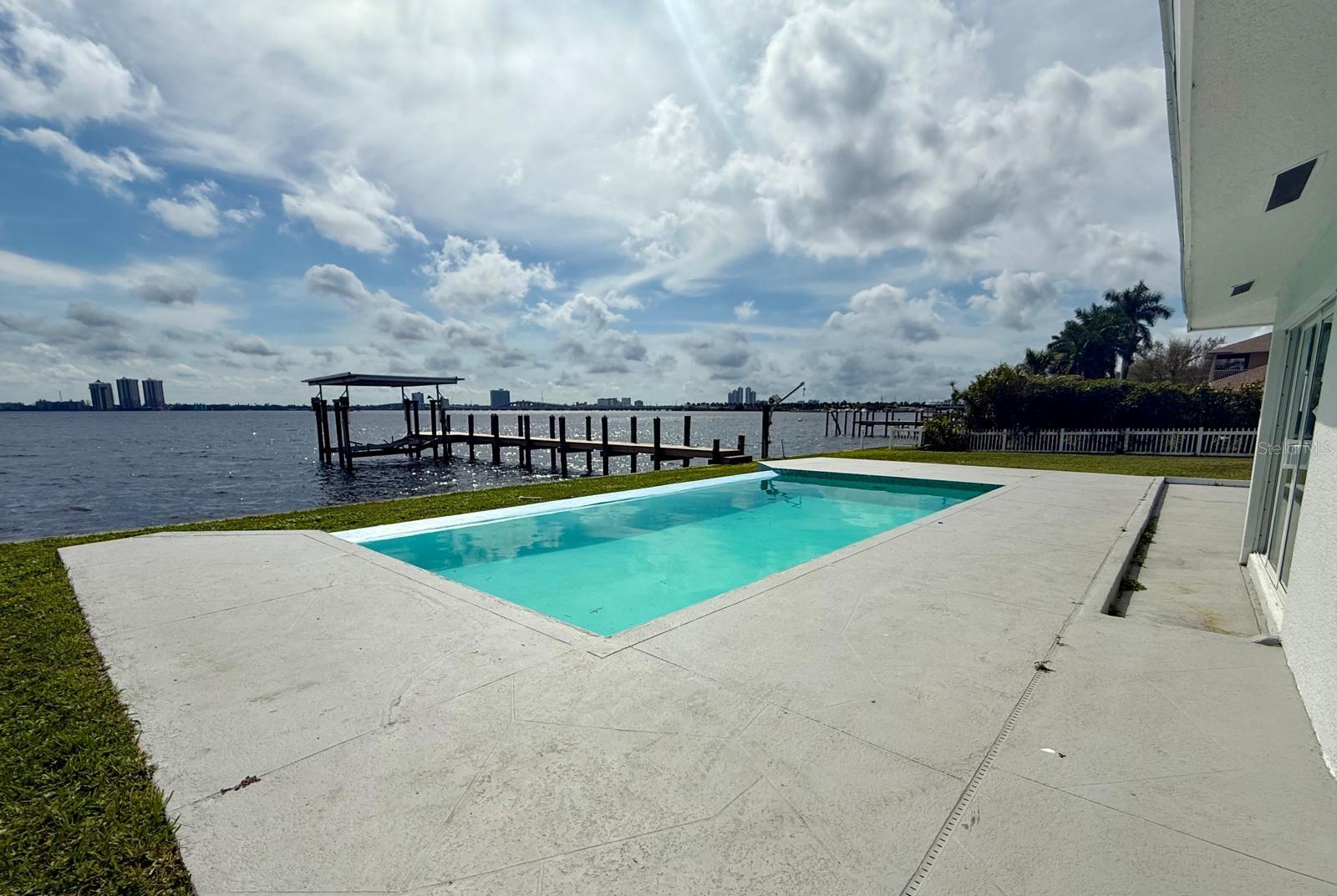 HARBOR ESTATES FIRST ADD, NORTH FORT MYERS, FL, 33917