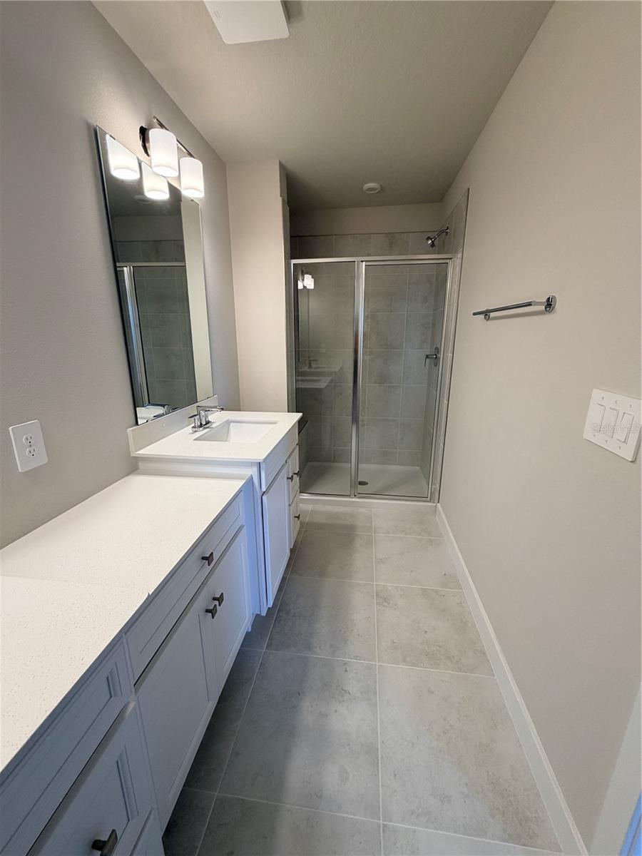 12314 AMBER CREEK CIR, BRADENTON, FL, 34211