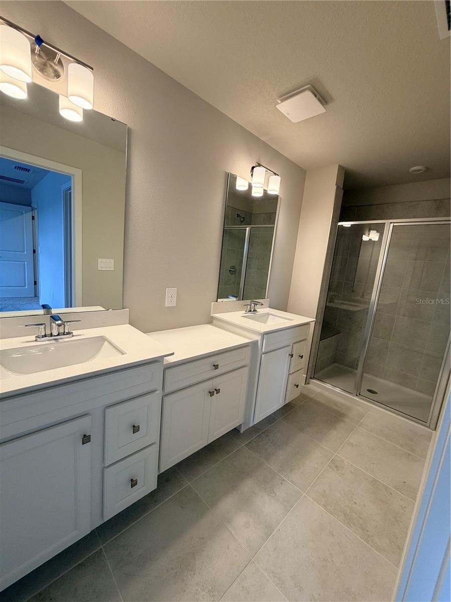 12314 AMBER CREEK CIR, BRADENTON, FL, 34211