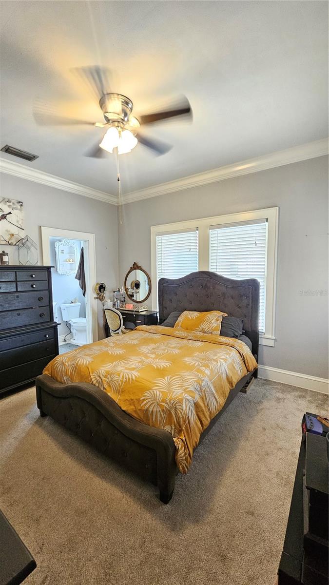 1001 E GILCHRIST ST, PLANT CITY, FL, 33563