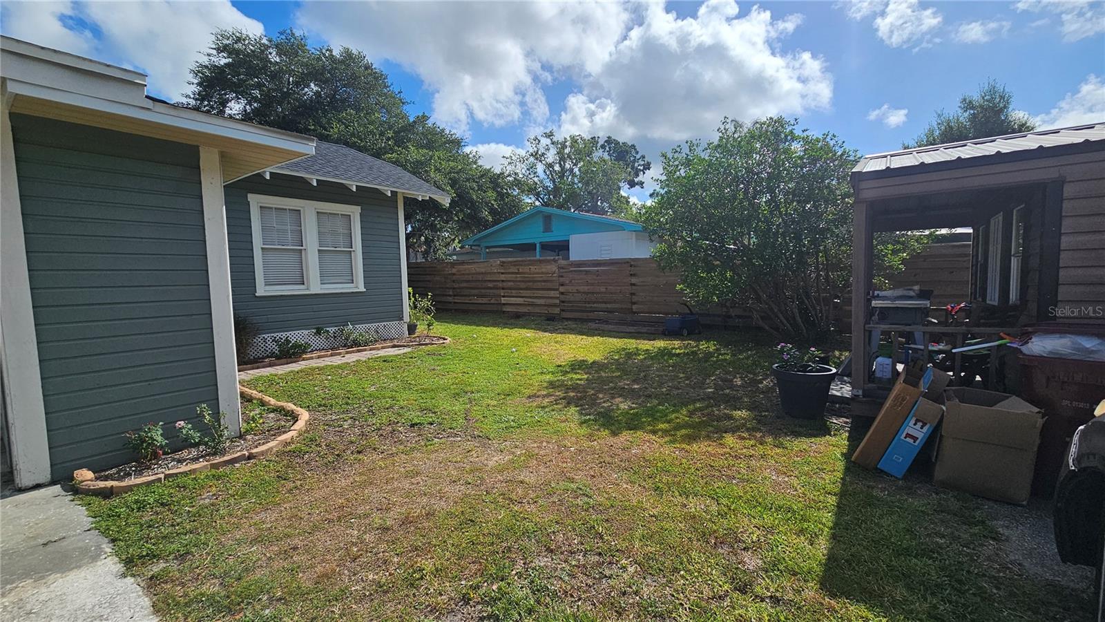1001 E GILCHRIST ST, PLANT CITY, FL, 33563