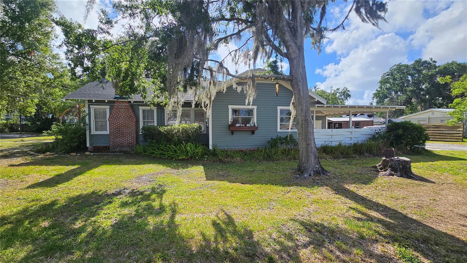 1001 E GILCHRIST ST, PLANT CITY, FL, 33563