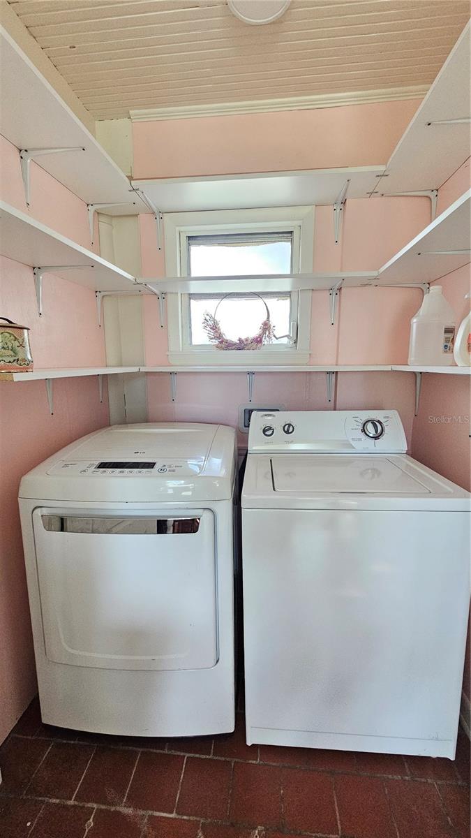 1001 E GILCHRIST ST, PLANT CITY, FL, 33563