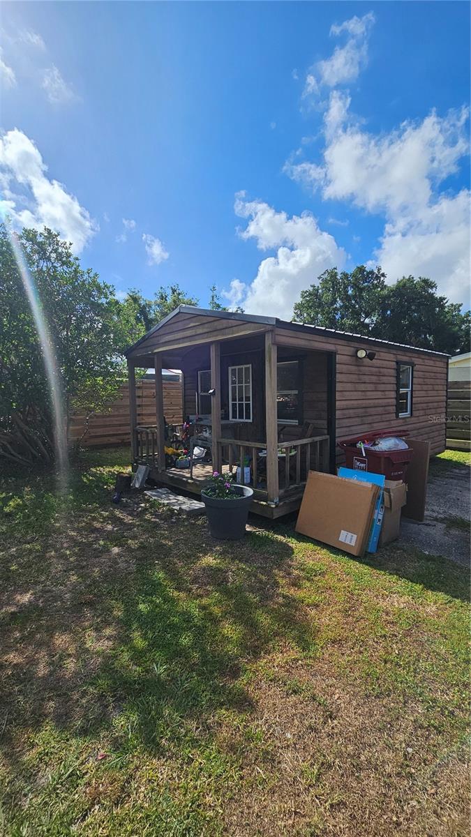 1001 E GILCHRIST ST, PLANT CITY, FL, 33563