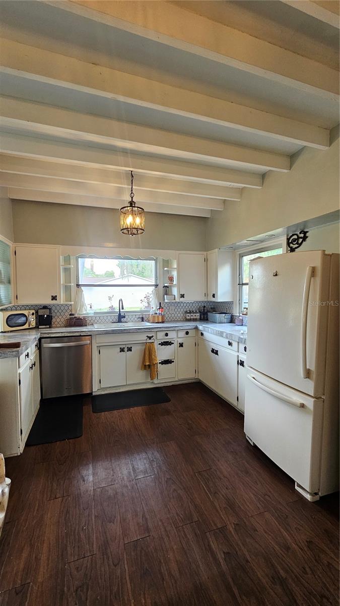 1001 E GILCHRIST ST, PLANT CITY, FL, 33563