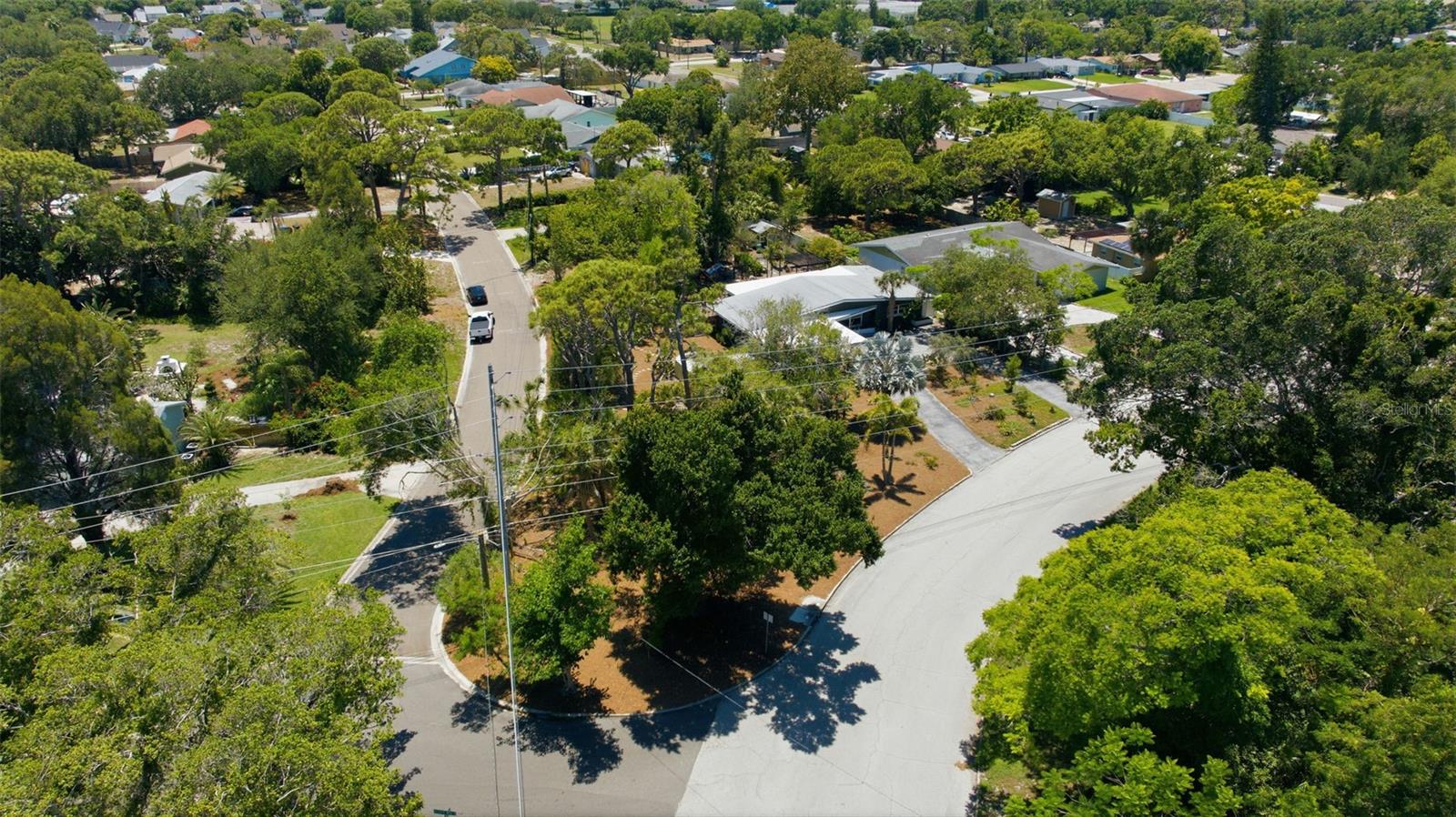 2700 DESOTO WAY S, ST PETERSBURG, FL, 33712