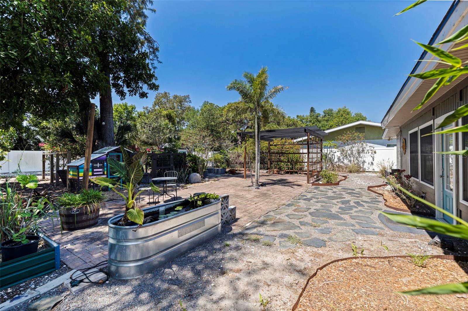 2700 DESOTO WAY S, ST PETERSBURG, FL, 33712