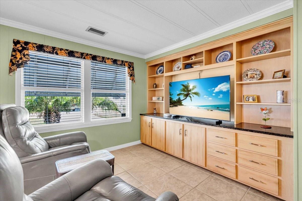 20 N FLORA VISTA ST, ENGLEWOOD, FL, 34223