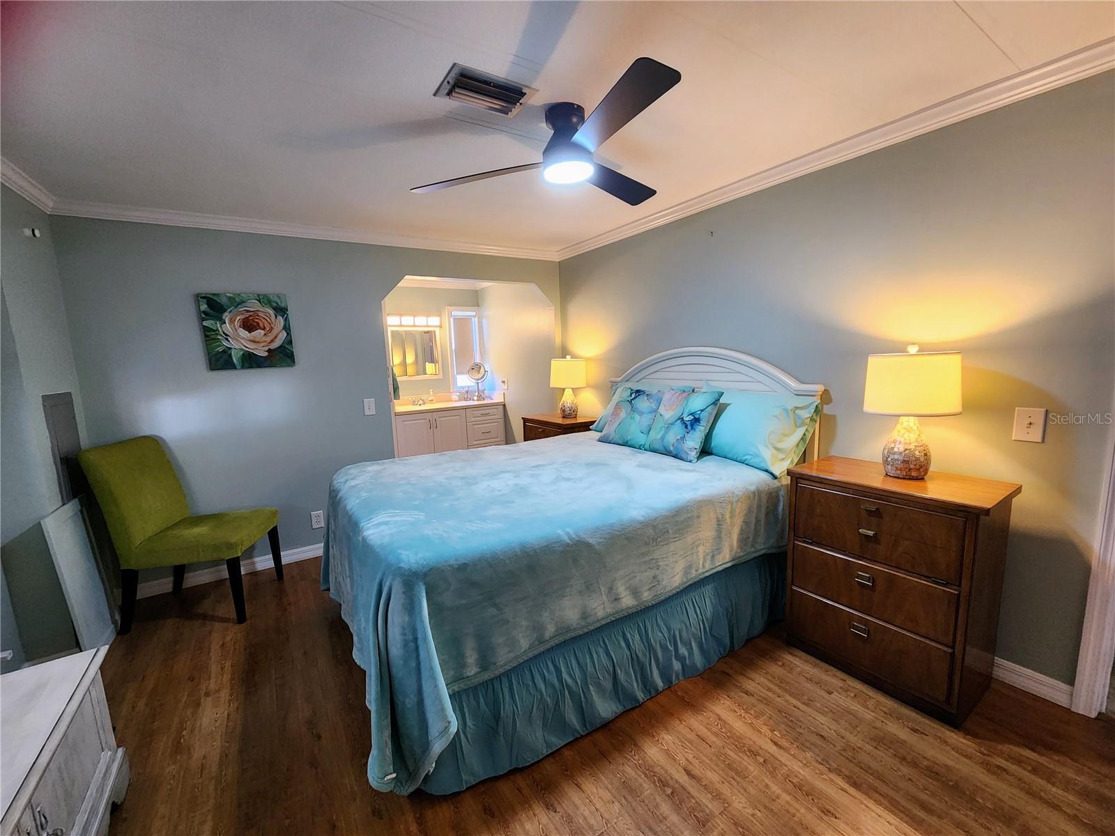 20 N FLORA VISTA ST, ENGLEWOOD, FL, 34223
