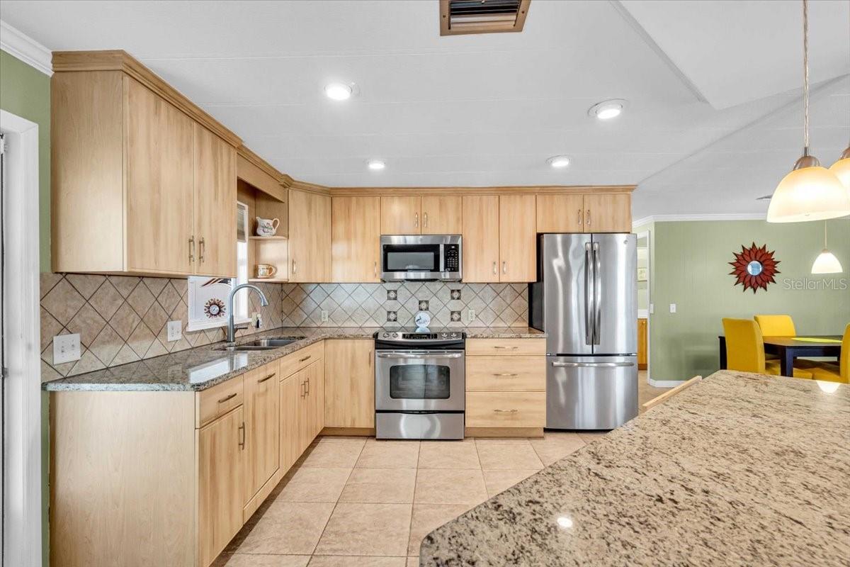 20 N FLORA VISTA ST, ENGLEWOOD, FL, 34223