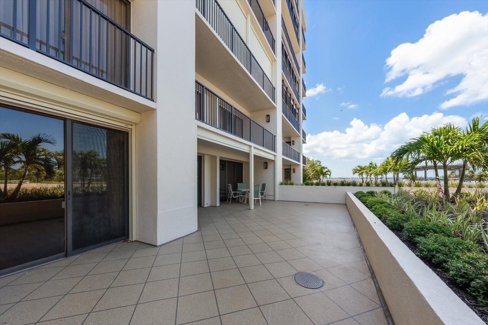 6 BELLEVIEW BLVD #105, BELLEAIR, FL, 33756