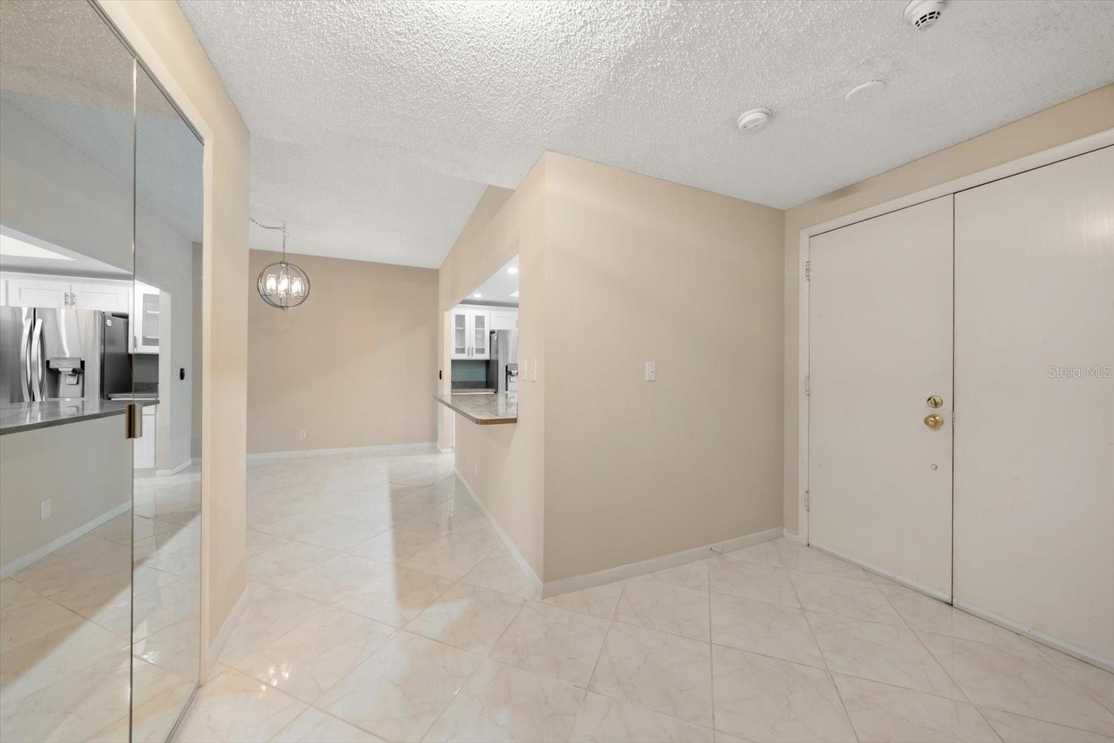 6 BELLEVIEW BLVD #105, BELLEAIR, FL, 33756