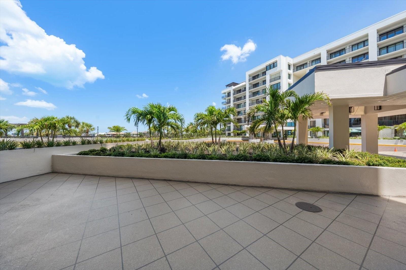 6 BELLEVIEW BLVD #105, BELLEAIR, FL, 33756