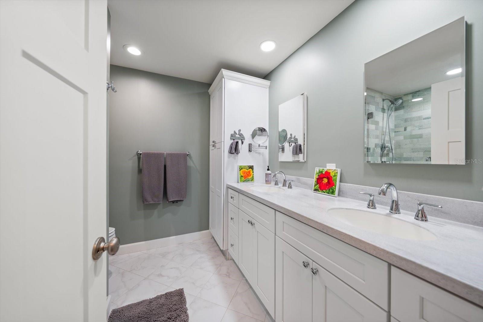 6 BELLEVIEW BLVD #105, BELLEAIR, FL, 33756