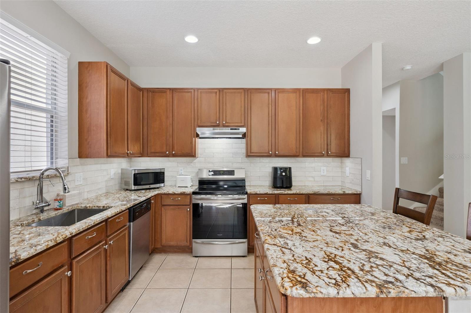 33804 TERRAGONA DR, SORRENTO, FL, 32776