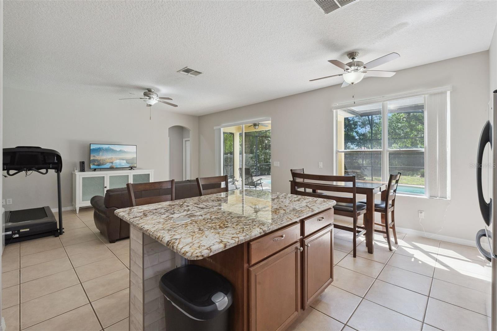 33804 TERRAGONA DR, SORRENTO, FL, 32776