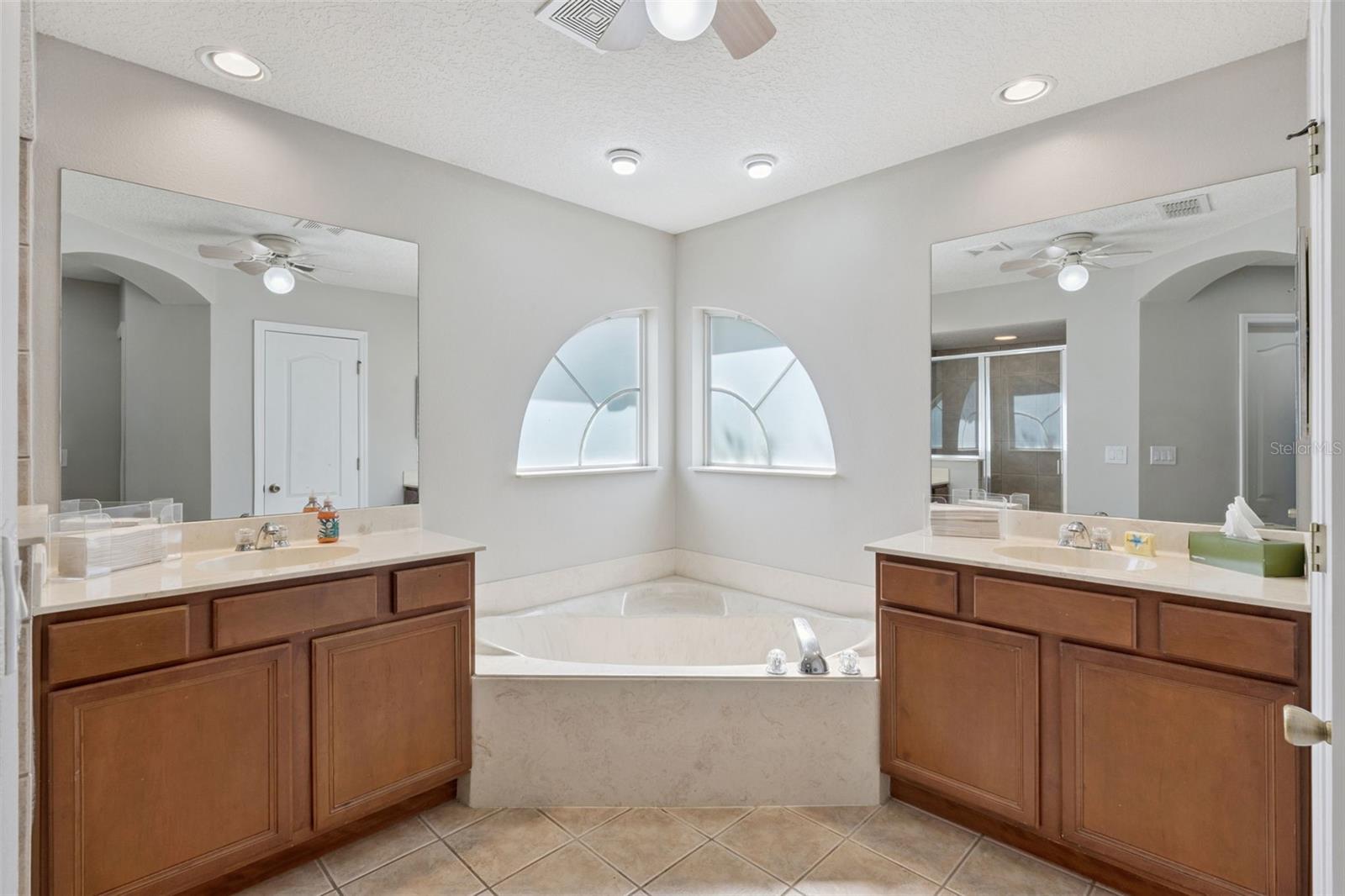 33804 TERRAGONA DR, SORRENTO, FL, 32776