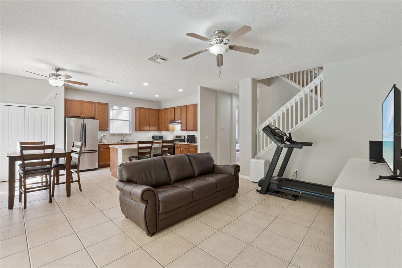 33804 TERRAGONA DR, SORRENTO, FL, 32776