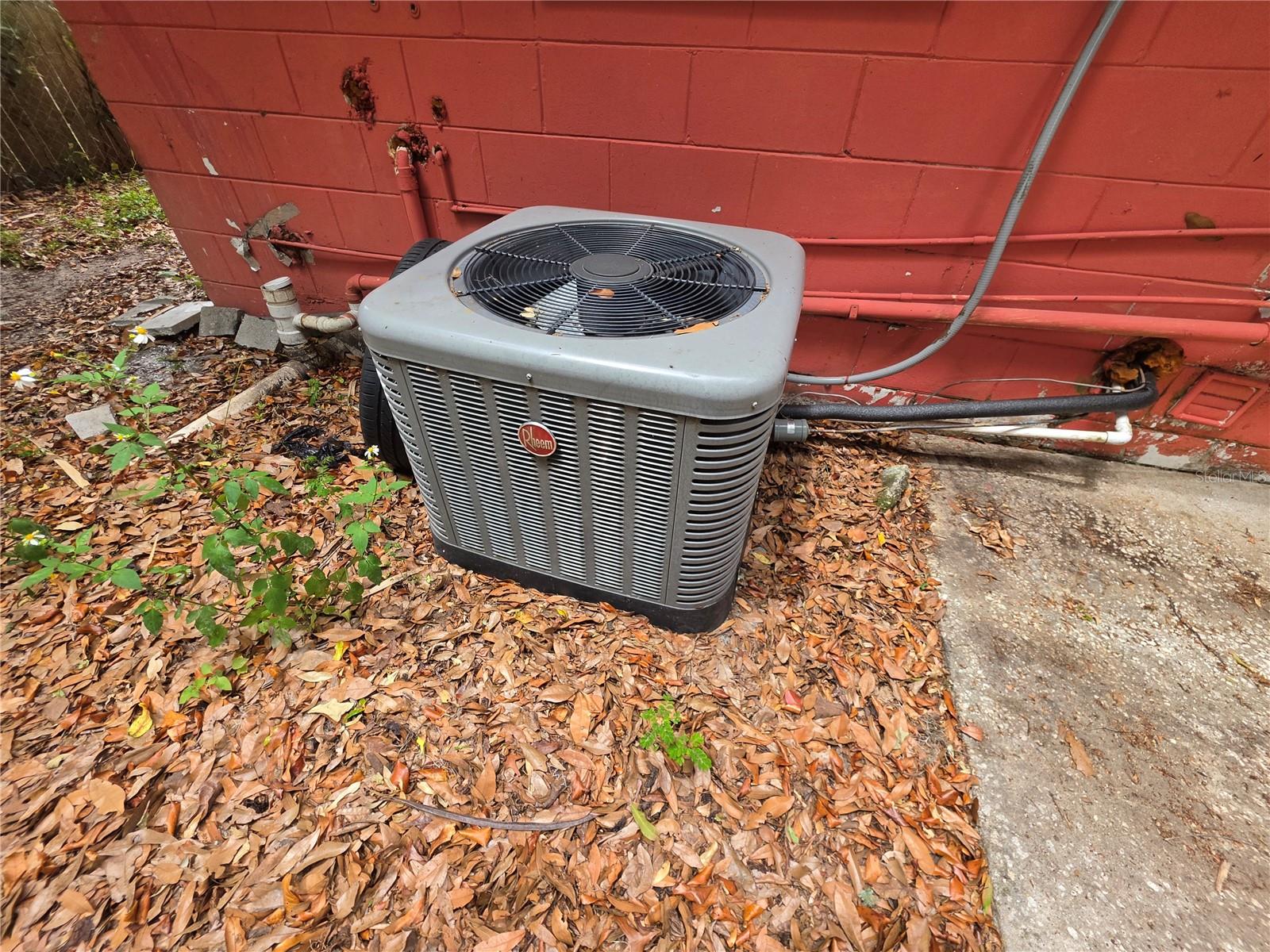 1215 NW 15TH AVE, OCALA, FL, 34475