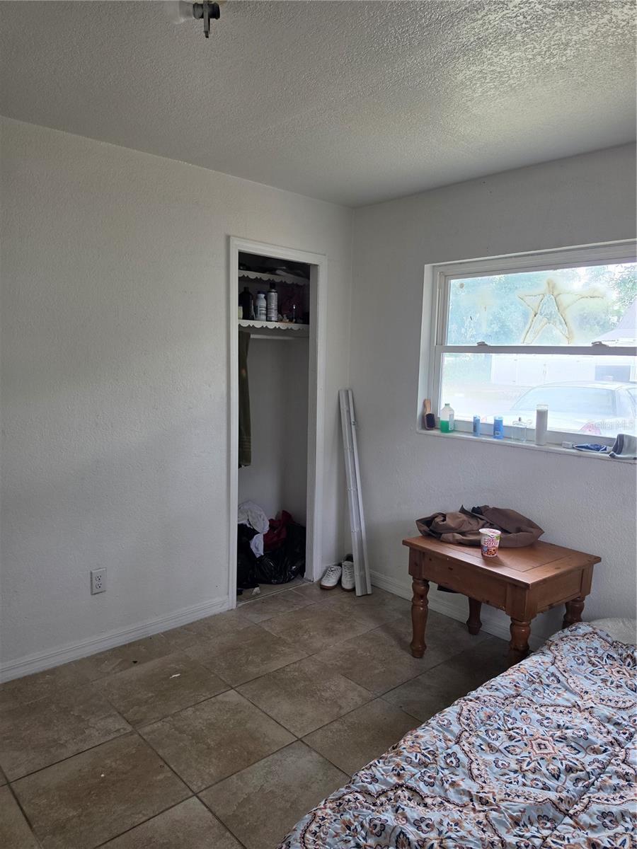 1215 NW 15TH AVE, OCALA, FL, 34475