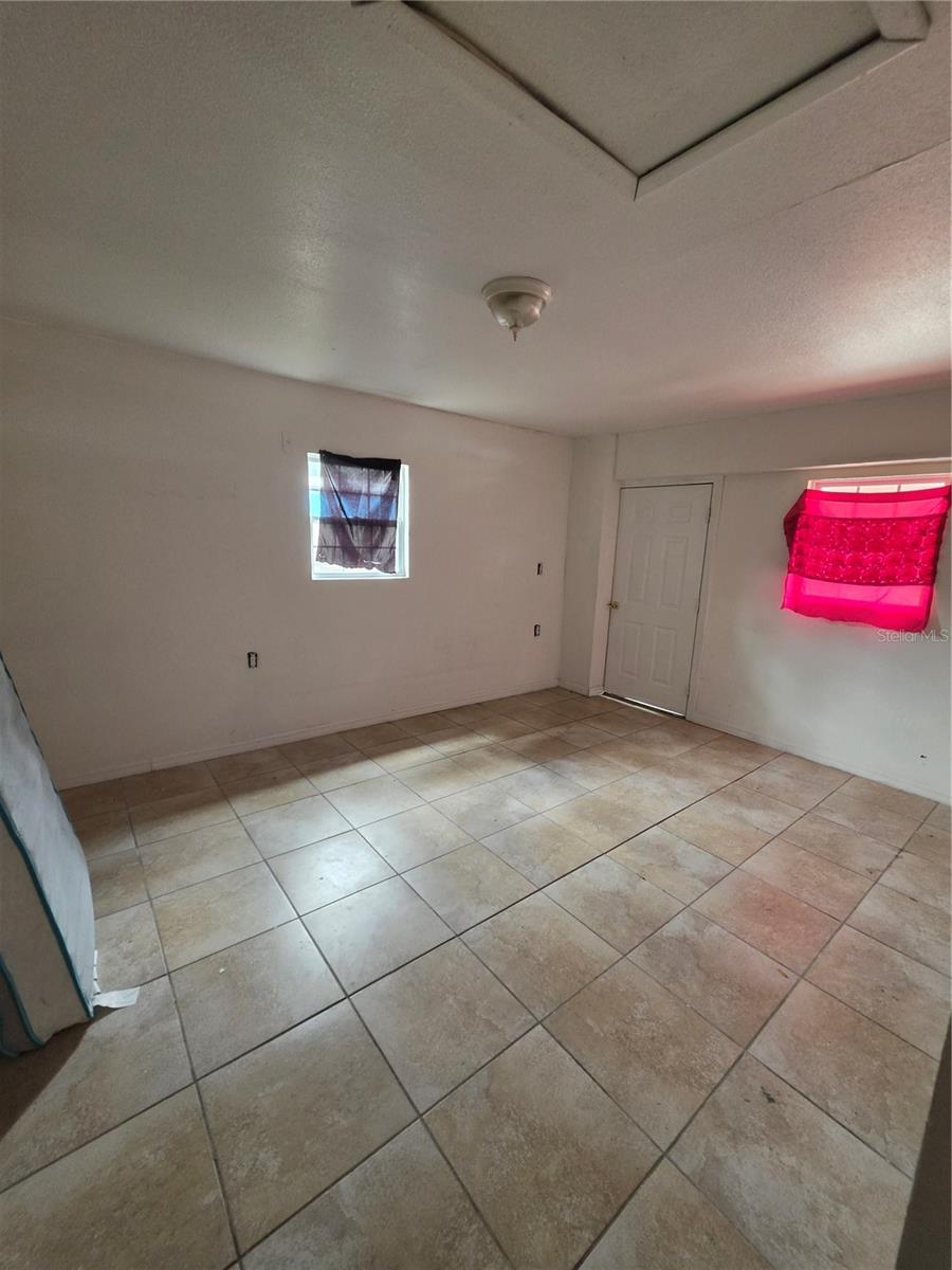 1215 NW 15TH AVE, OCALA, FL, 34475