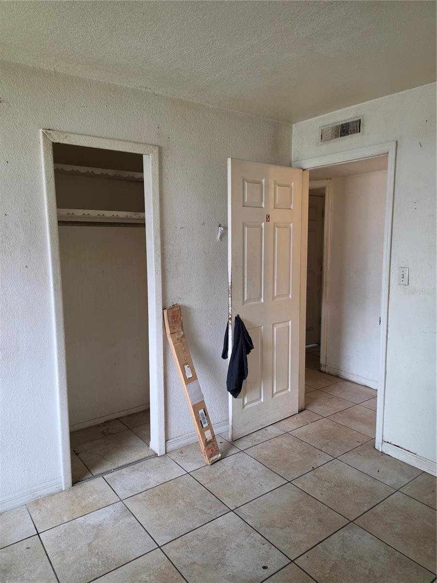 1215 NW 15TH AVE, OCALA, FL, 34475