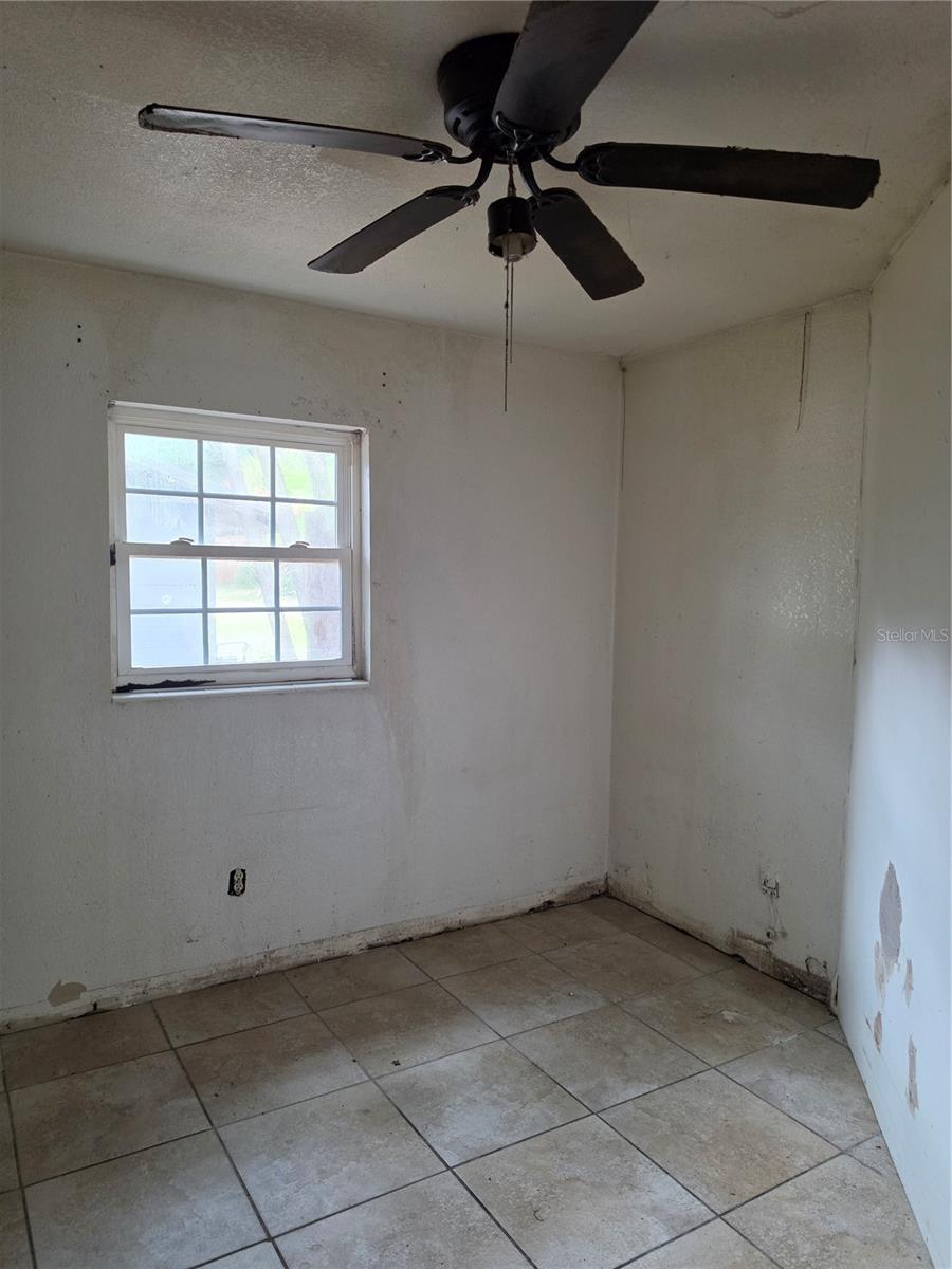 1215 NW 15TH AVE, OCALA, FL, 34475