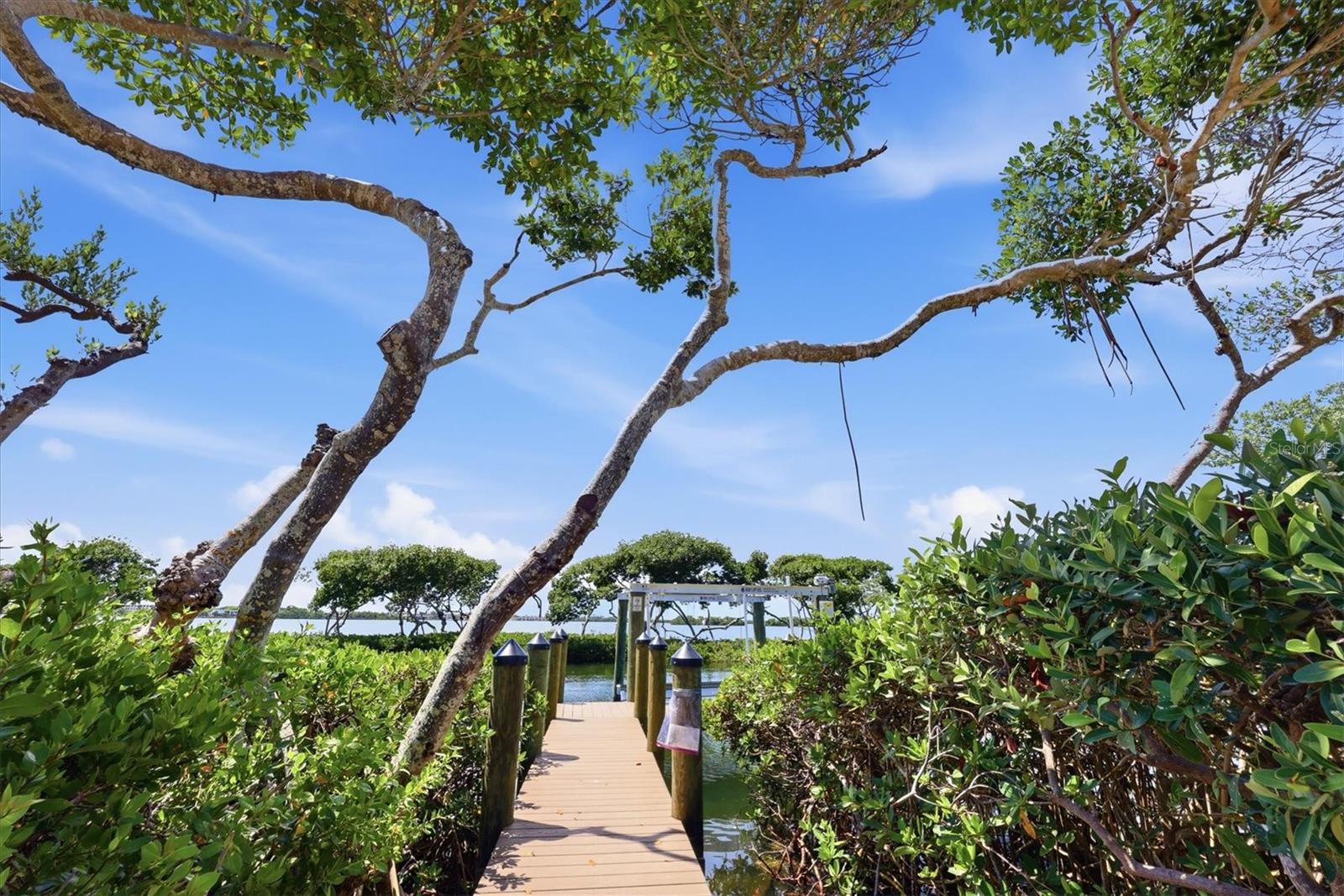 3606 FAIR OAKS PL, LONGBOAT KEY, FL, 34228