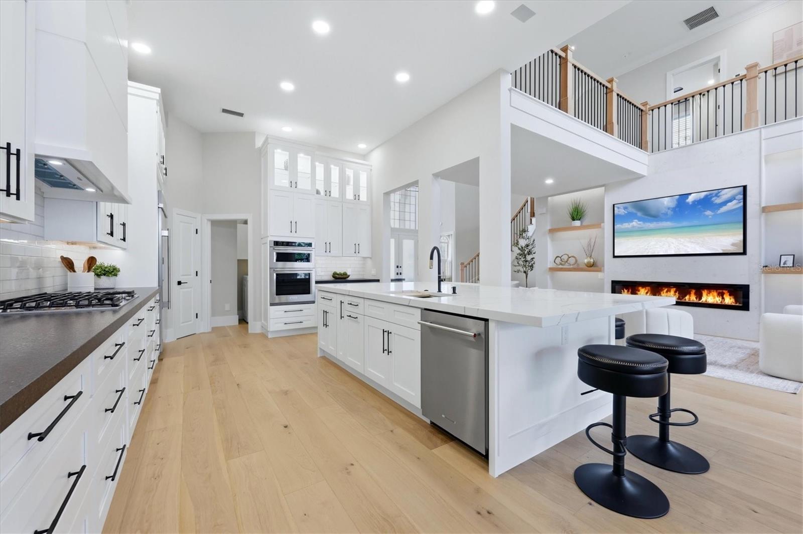 3606 FAIR OAKS PL, LONGBOAT KEY, FL, 34228