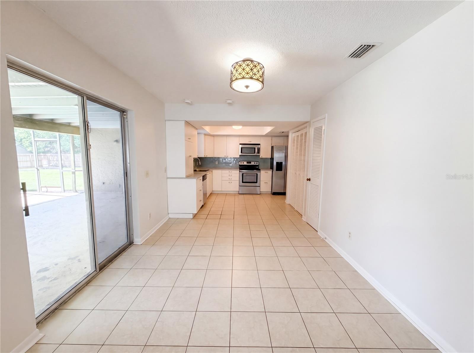 2534 VICTARRA CIR, LUTZ, FL, 33559