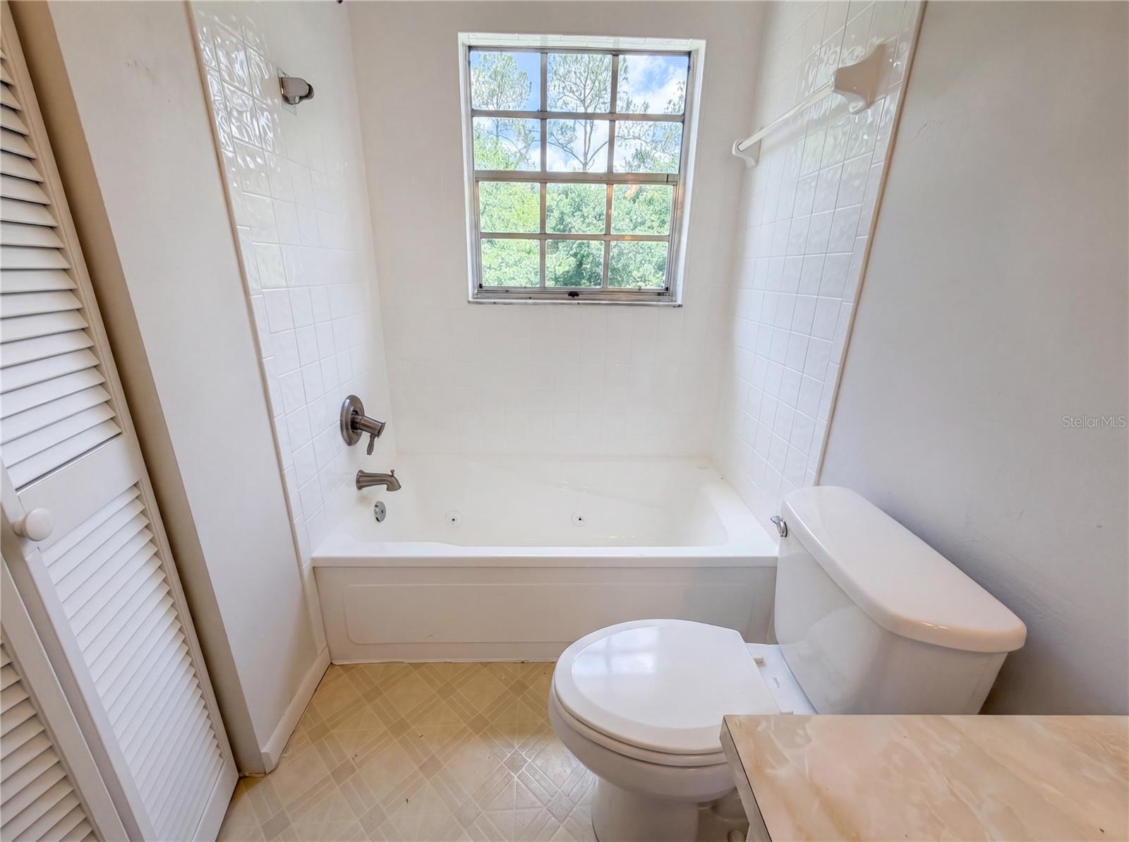 2534 VICTARRA CIR, LUTZ, FL, 33559