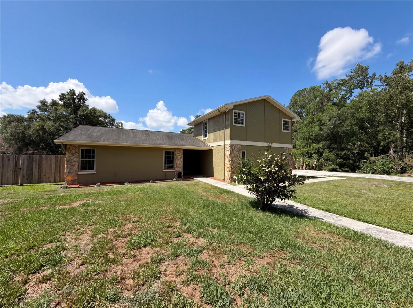 2534 VICTARRA CIR, LUTZ, FL, 33559