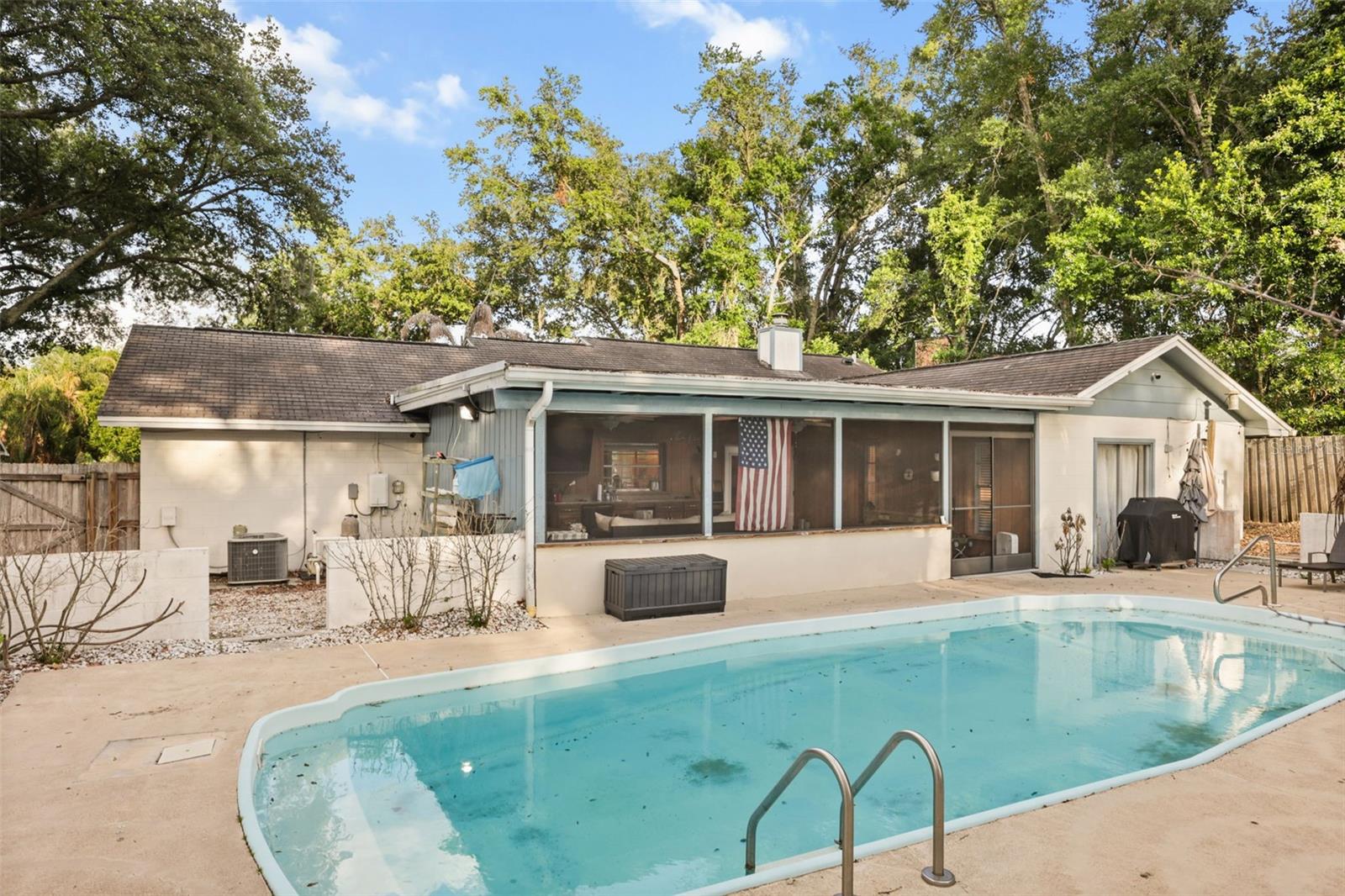 84 HOLLOW BRANCH RD, APOPKA, FL, 32703