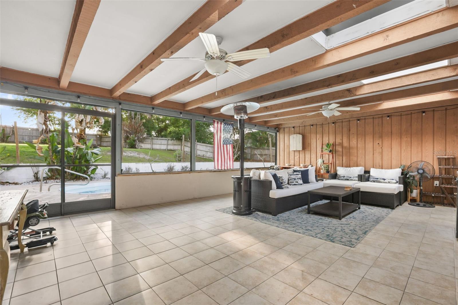 84 HOLLOW BRANCH RD, APOPKA, FL, 32703
