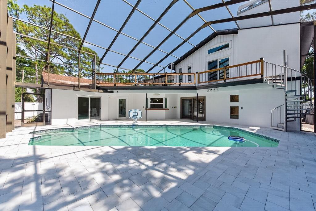 1461 87TH AVE N, ST PETERSBURG, FL, 33702