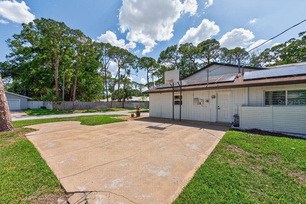 1461 87TH AVE N, ST PETERSBURG, FL, 33702