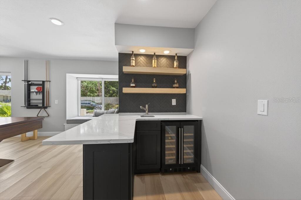 1461 87TH AVE N, ST PETERSBURG, FL, 33702