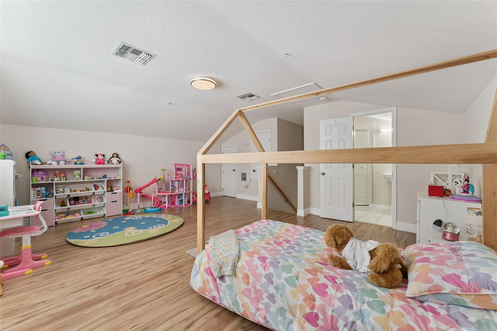 9558 CYPRESS PINE ST, ORLANDO, FL, 32827