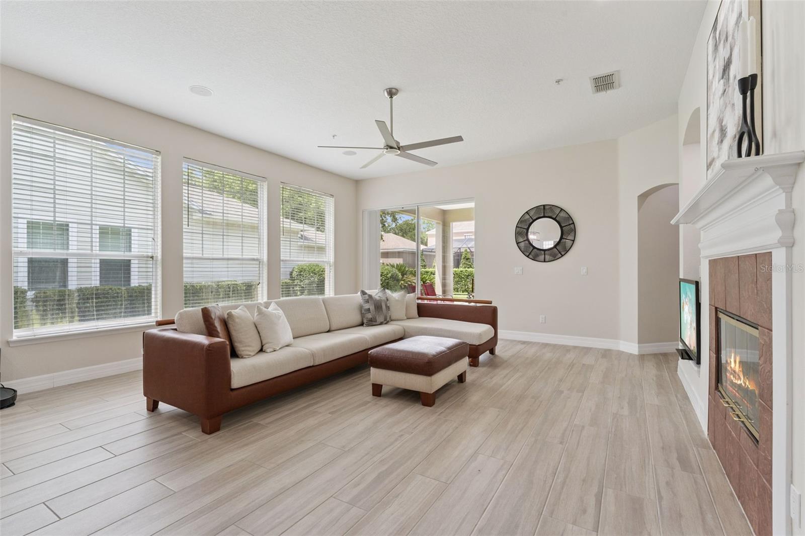 9558 CYPRESS PINE ST, ORLANDO, FL, 32827