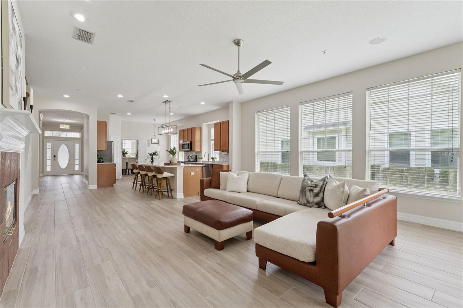 9558 CYPRESS PINE ST, ORLANDO, FL, 32827