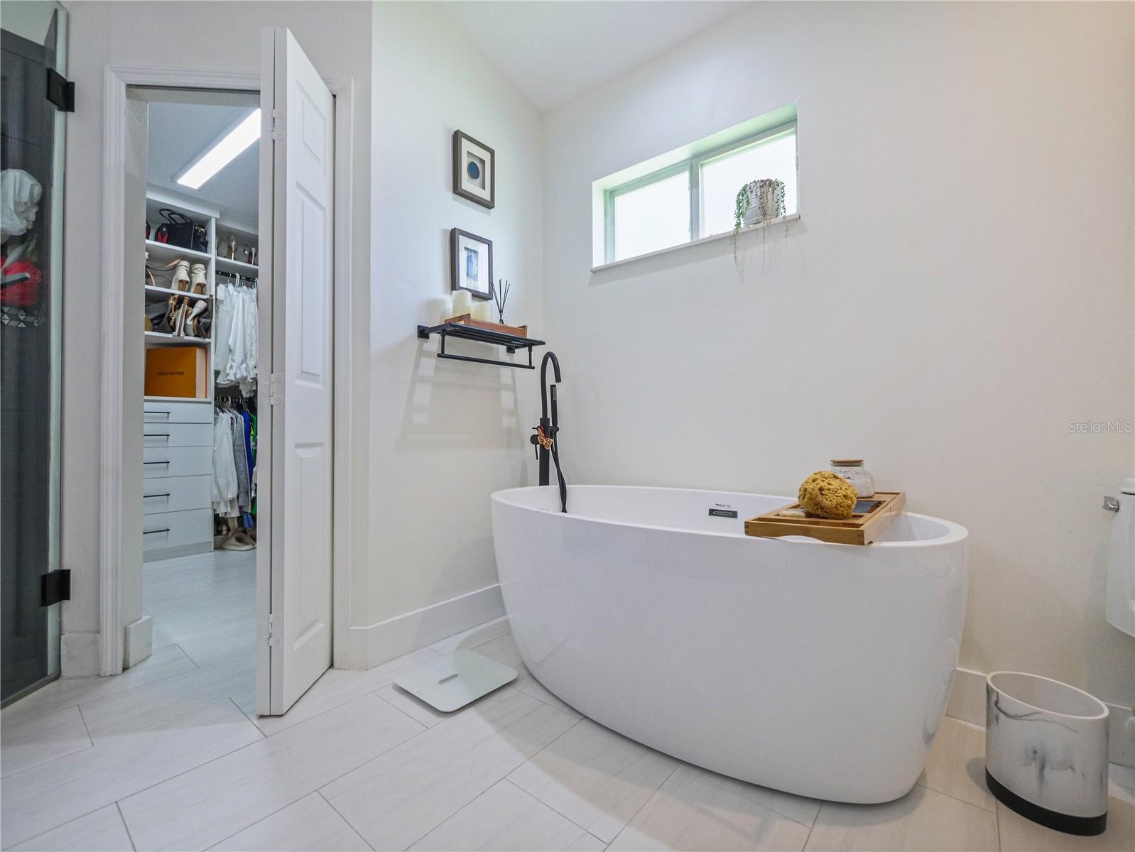 9555 HERON POINTE DR, ORLANDO, FL, 32832